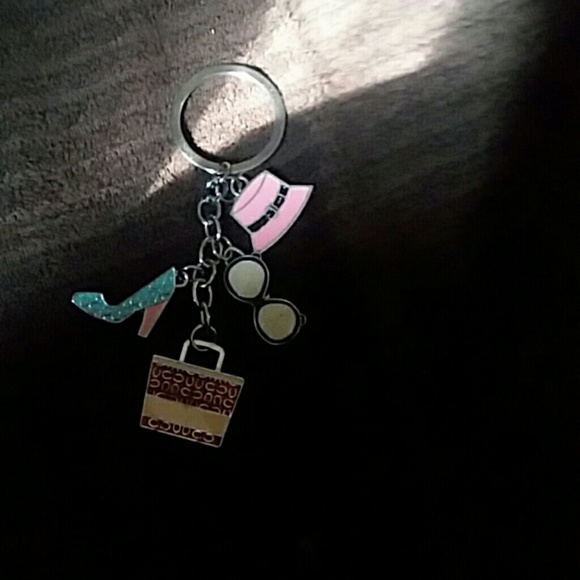 Key chain - Picture 1 of 1